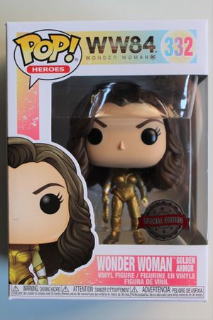 image de Wonder Woman Golden Armor (No Wings)